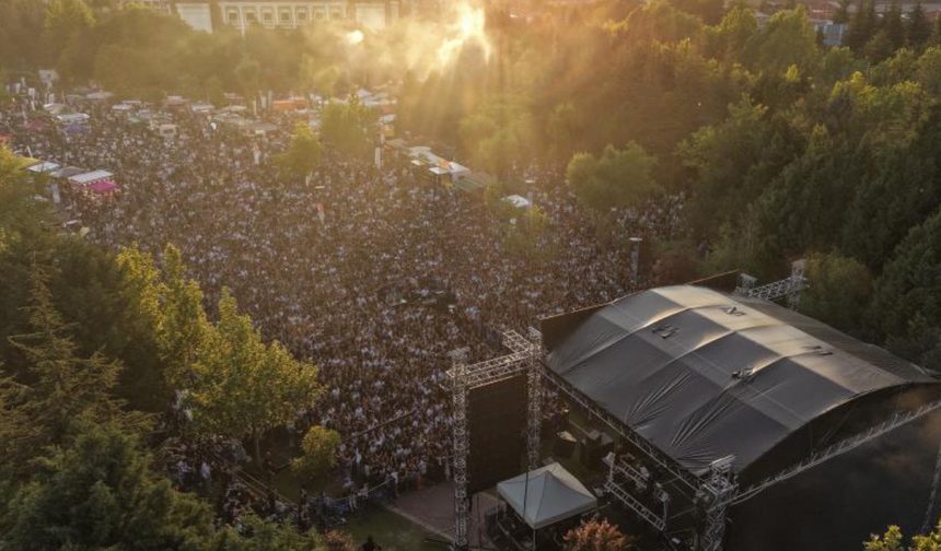 Eskişehir’de 3 günde 12 sanatçı konser verecek