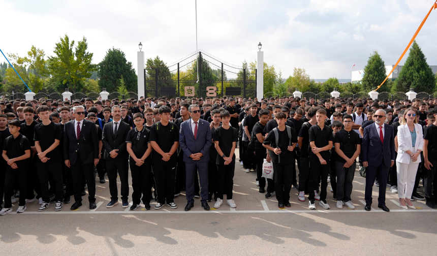 Eskişehir OSB Meslek Lisesi’nde yeni dönem başladı