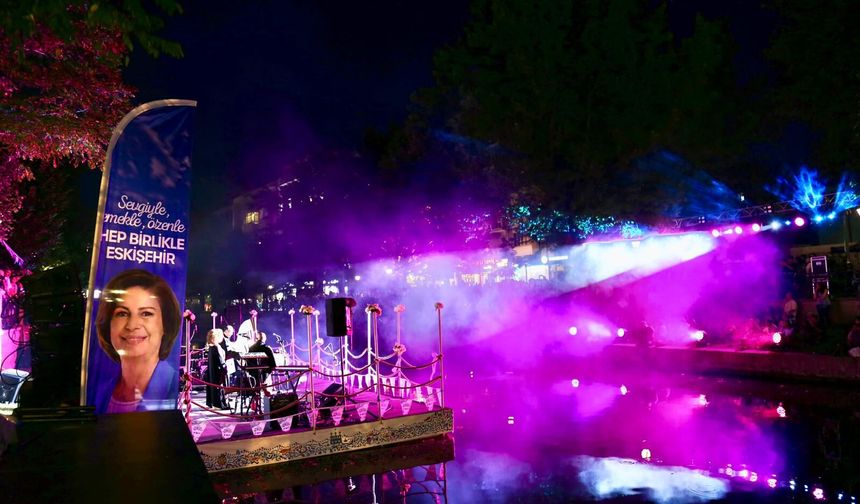 Porsuk Festivali’nde ikinci gün renkli görüntülere sahne oldu