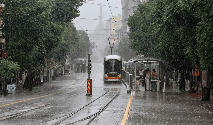 Eskişehir'e gök gürültülü sağanak geliyor: 2 gün sürecek