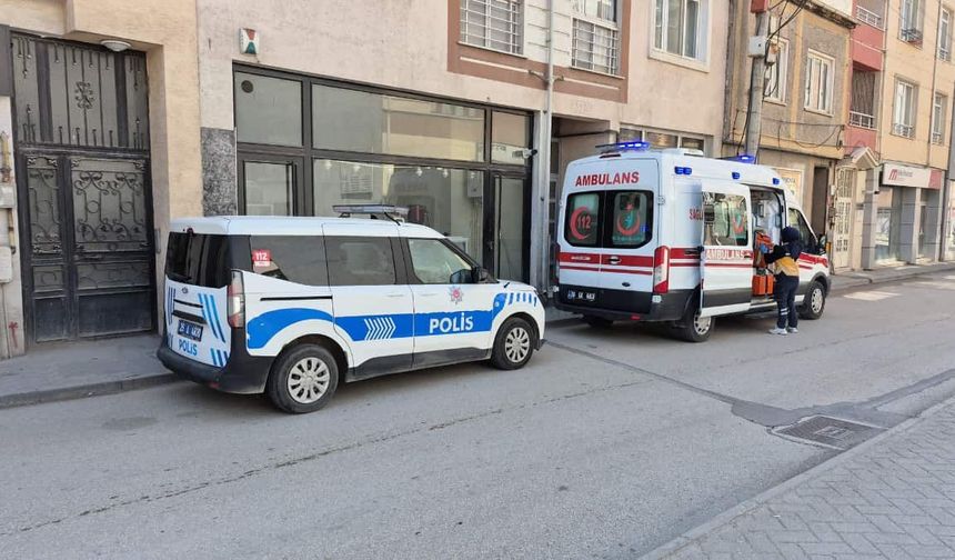 Eskişehir'de yataktan düşen adam hayatını kaybetti