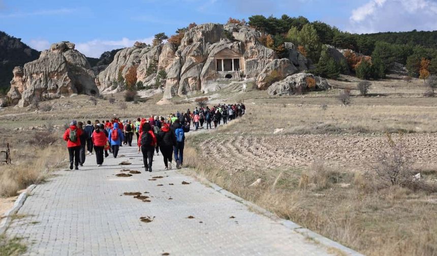 Kayıt tarihi açıklandı: Eskişehir'de Cumhuriyet Doğa Yürüyüşü düzenlenecek