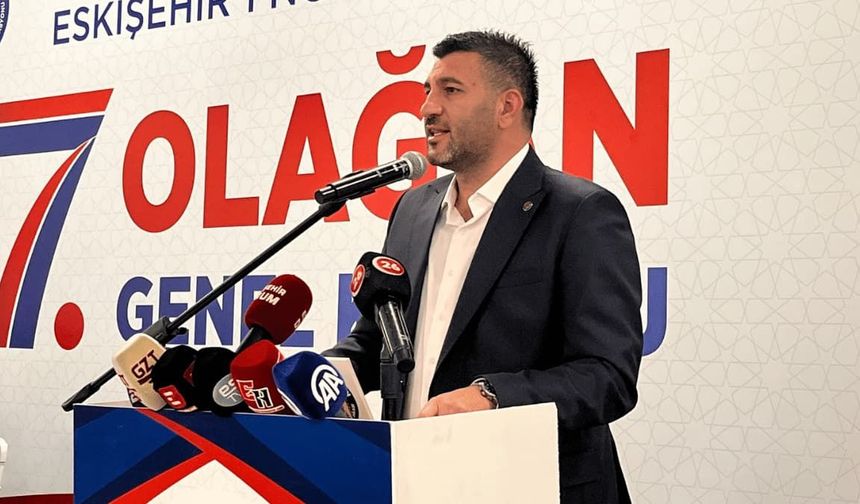 İbrahim Akar, Eğitim-Bir-Sen Eskişehir 1 No'lu Şubesinin başkanlığına yeniden seçildi