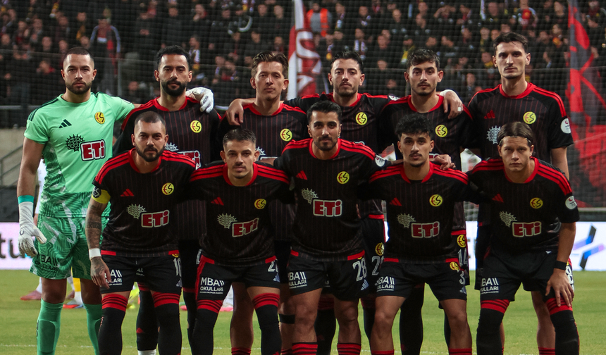 Eskişehirspor evinde Bursa Yıldırım SK ile berabere kaldı