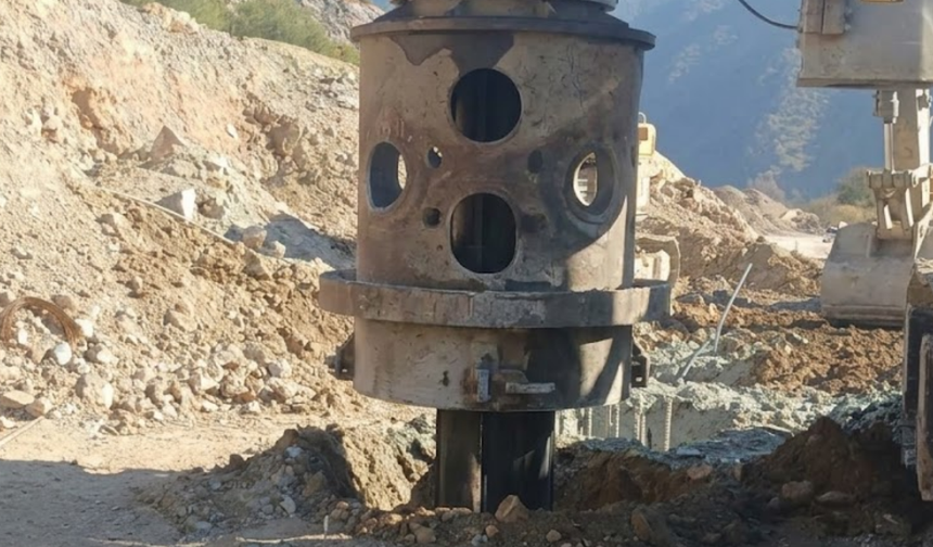 Dağküplü çıkışında çalışmalar başladı: 327 fore kazık uygulanacak