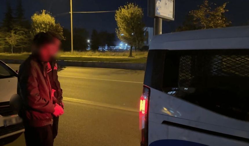 Eskişehir’de polisin dur ihtarına uymadı, aracından uyuşturucu çıktı!