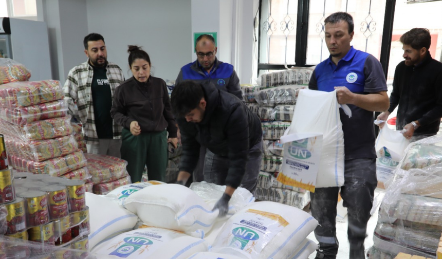 Odunpazarı Belediyesi’nden ihtiyaç sahibi ailelere un desteği