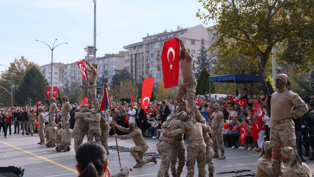 Şanlı Cumhuriyetimizin 100. yılı coşkuyla kutlandı