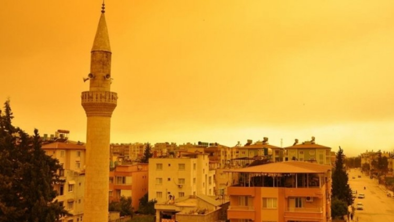 Sdf Uzmanlar Uyardı! Türkiye'ye 'Çöl Tozu' Geliyor