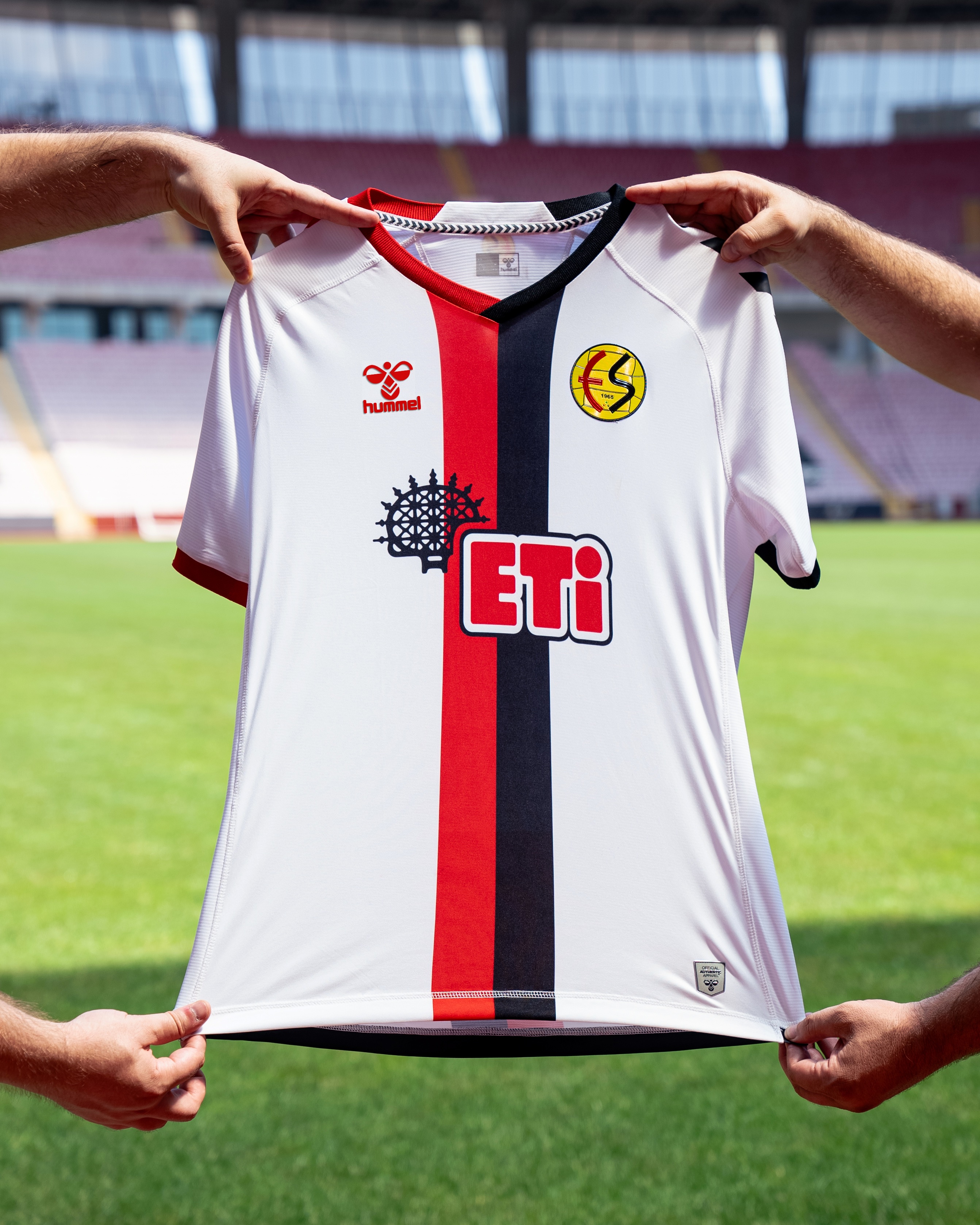 3 Ağustos Eskişehirspor Forma