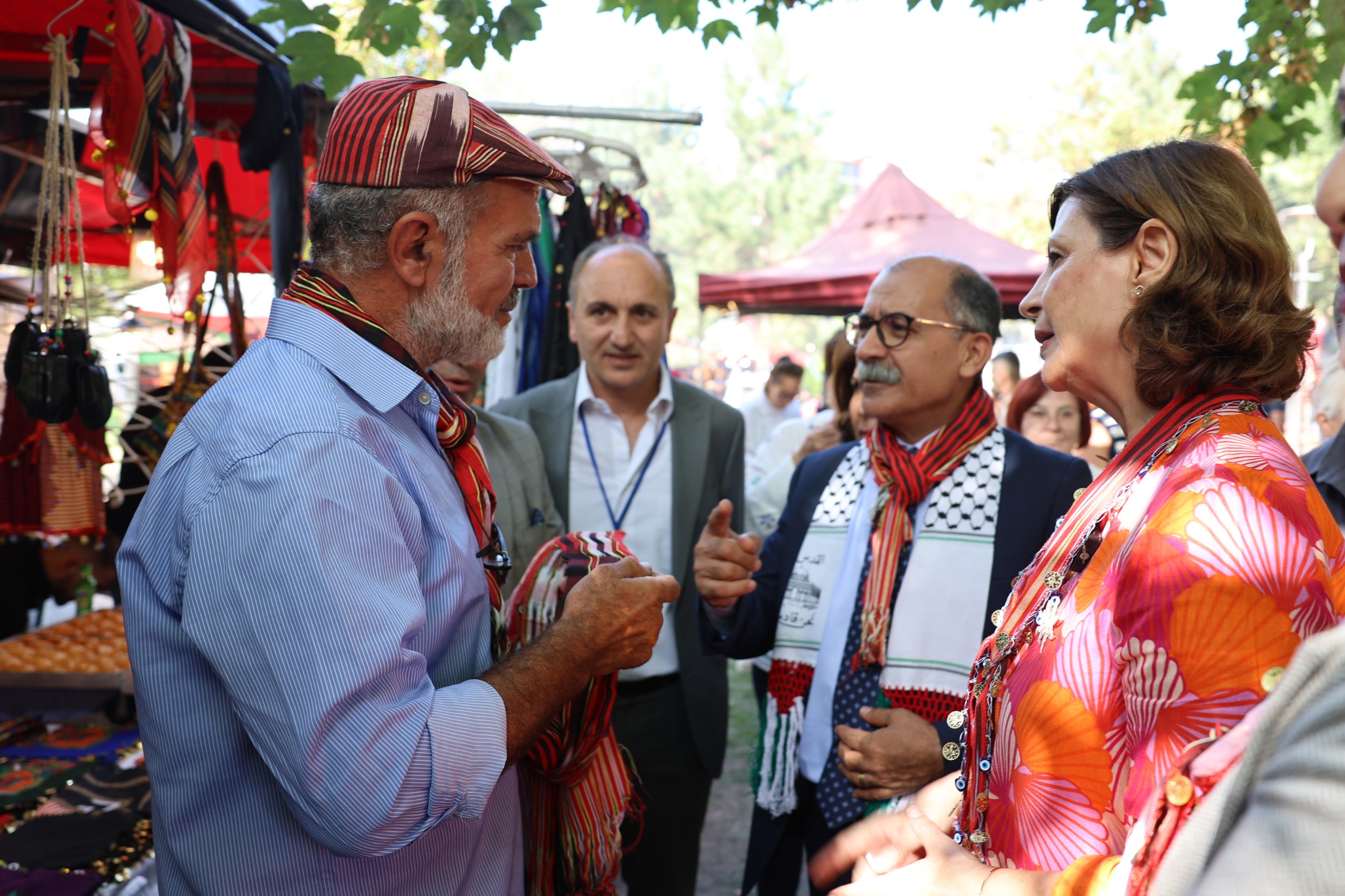 “Festi̇valler Bi̇rli̇kte Yaşama Kültürümüzü Güçlendi̇ri̇yor” (7)