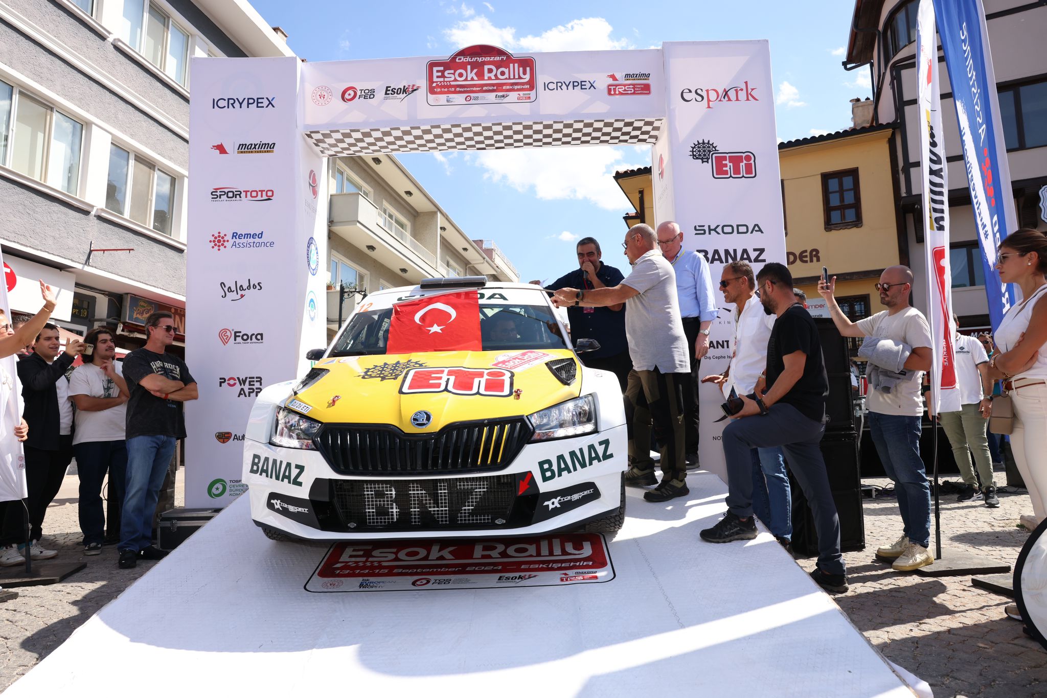 Odunpazarı Esok Rallisi Başkan Kurt’un Start Vermesi Ile Başladı (8)