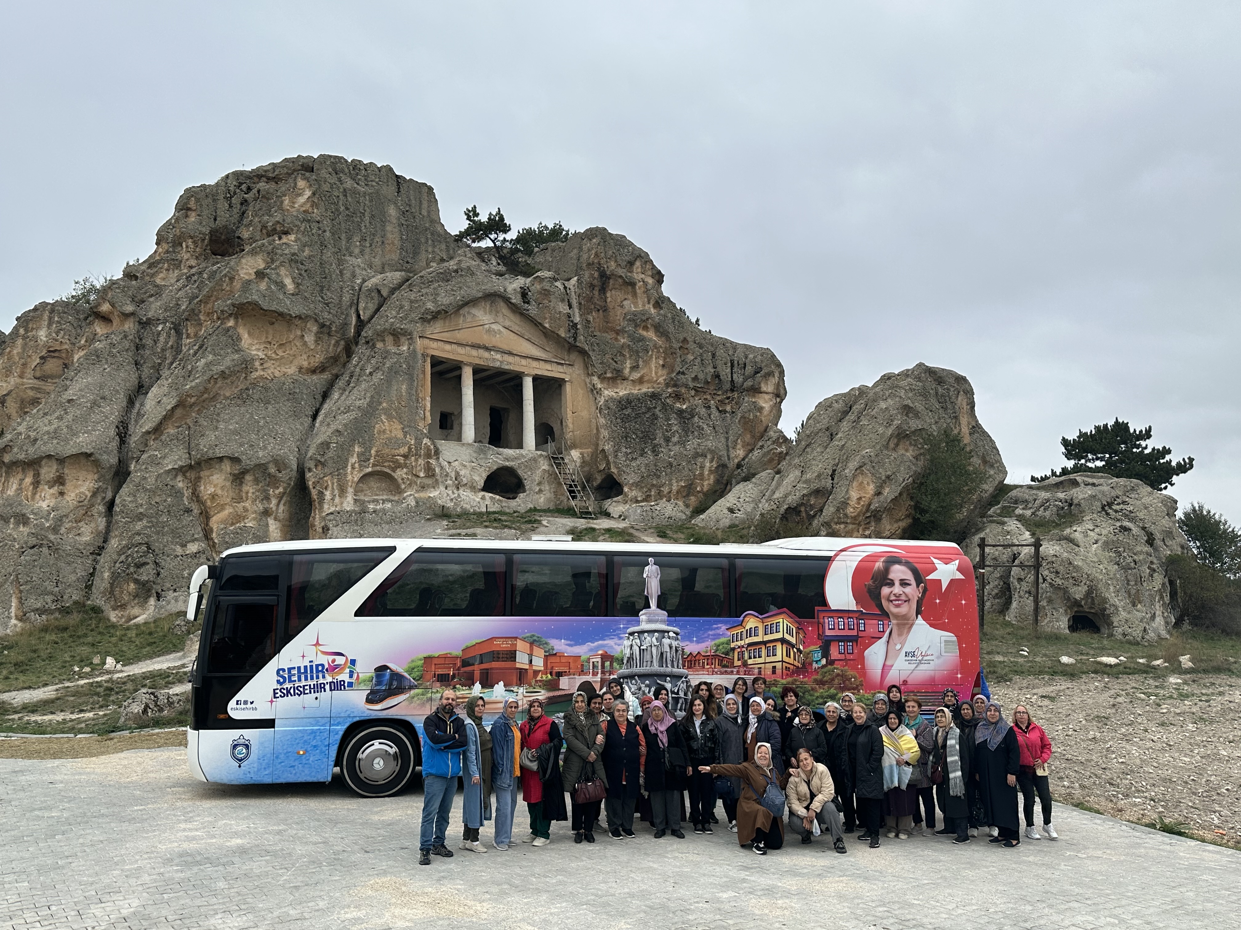 Çamlica Ve Çankaya Mahalle Saki̇nleri̇ Fri̇g Vadi̇leri̇nde (1)