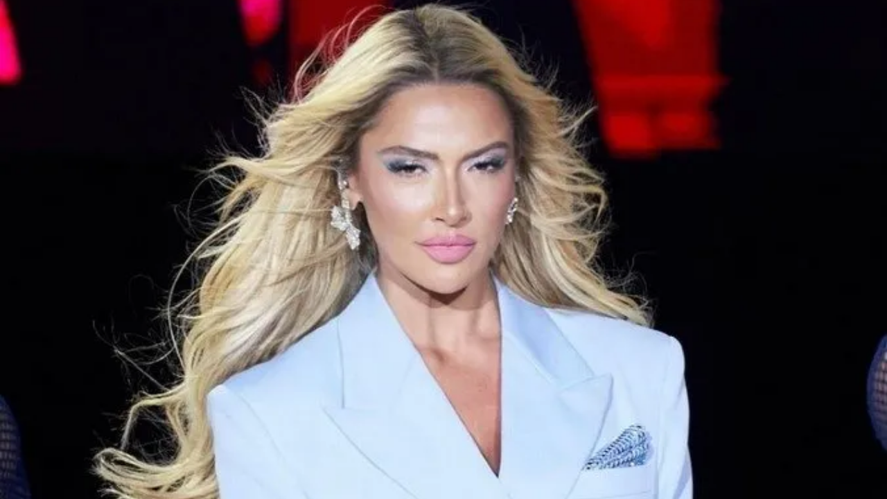 Hadise'den Çok Şaşırtan Sözler Sadece Onun Için Belçika'ya Gidiyor