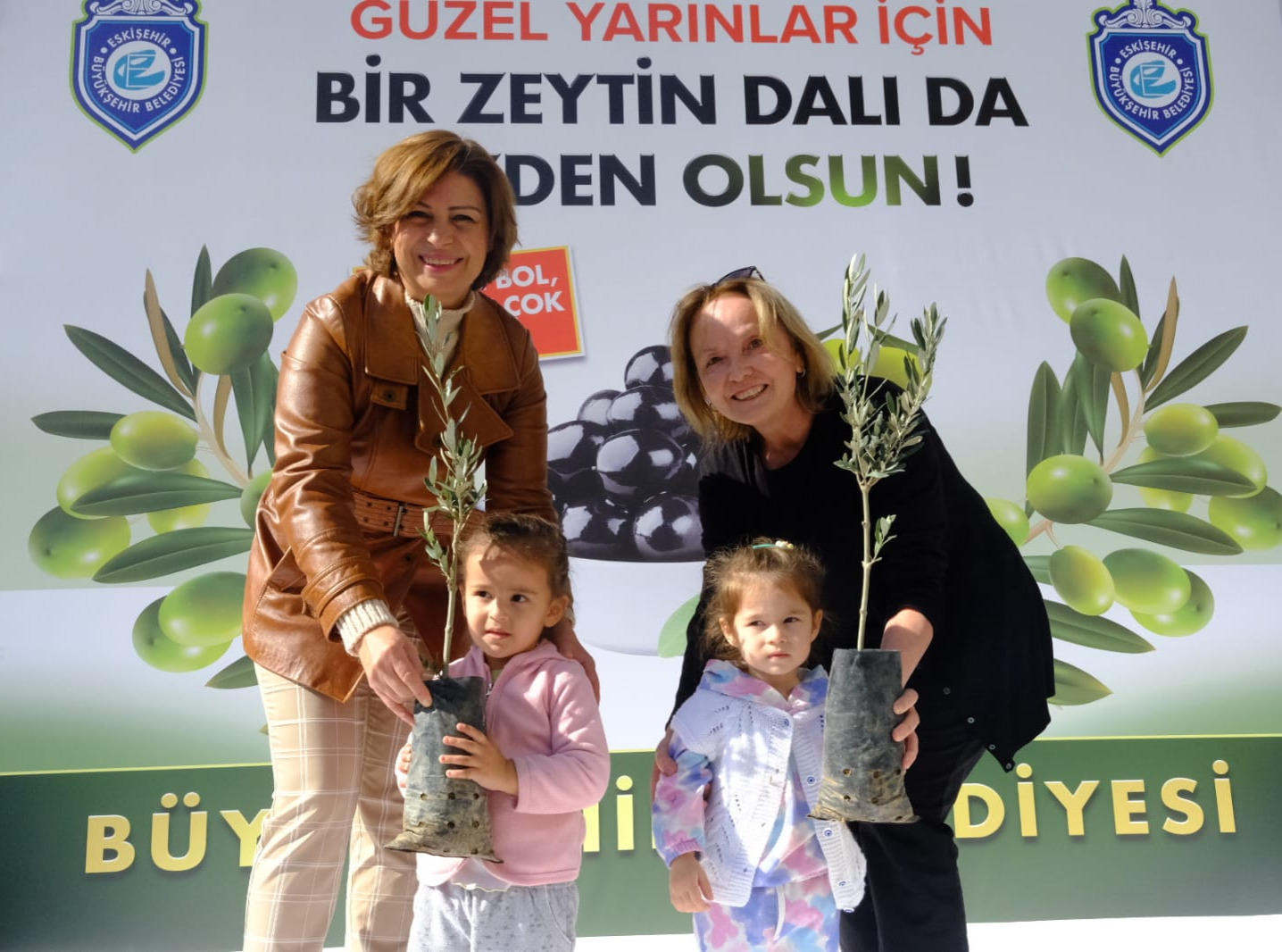 “Zeyti̇nci̇li̇ği̇ Yeni̇den Canlandirdik” (1)