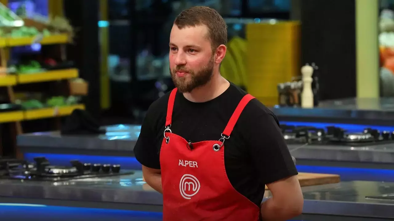 Masterchef'te Şoke Eden Veda! Yaptığına Kimse Inanmadı