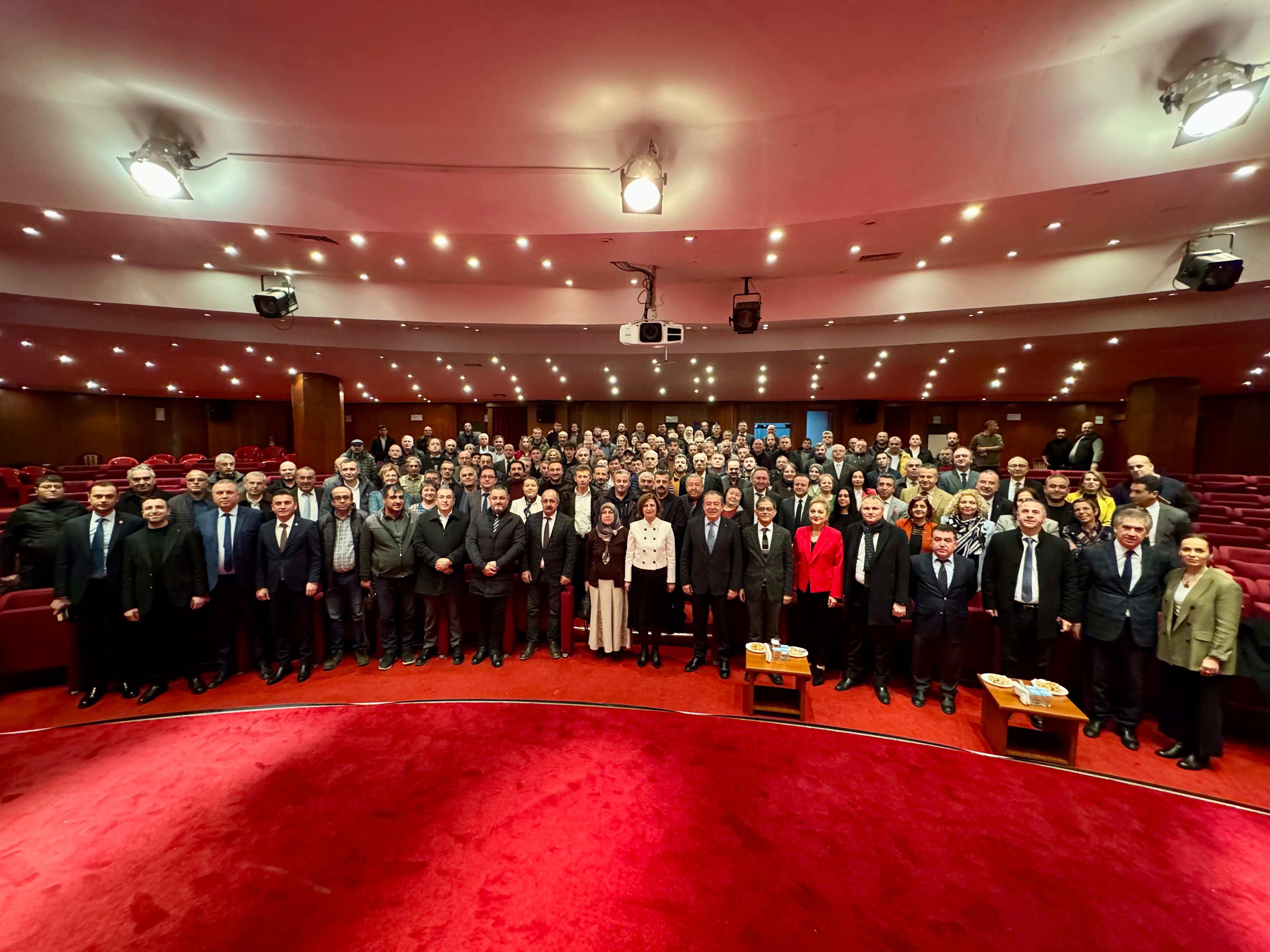 Büyükşehi̇r Beledi̇yesi̇’nden Vefa Buluşmasi (2)