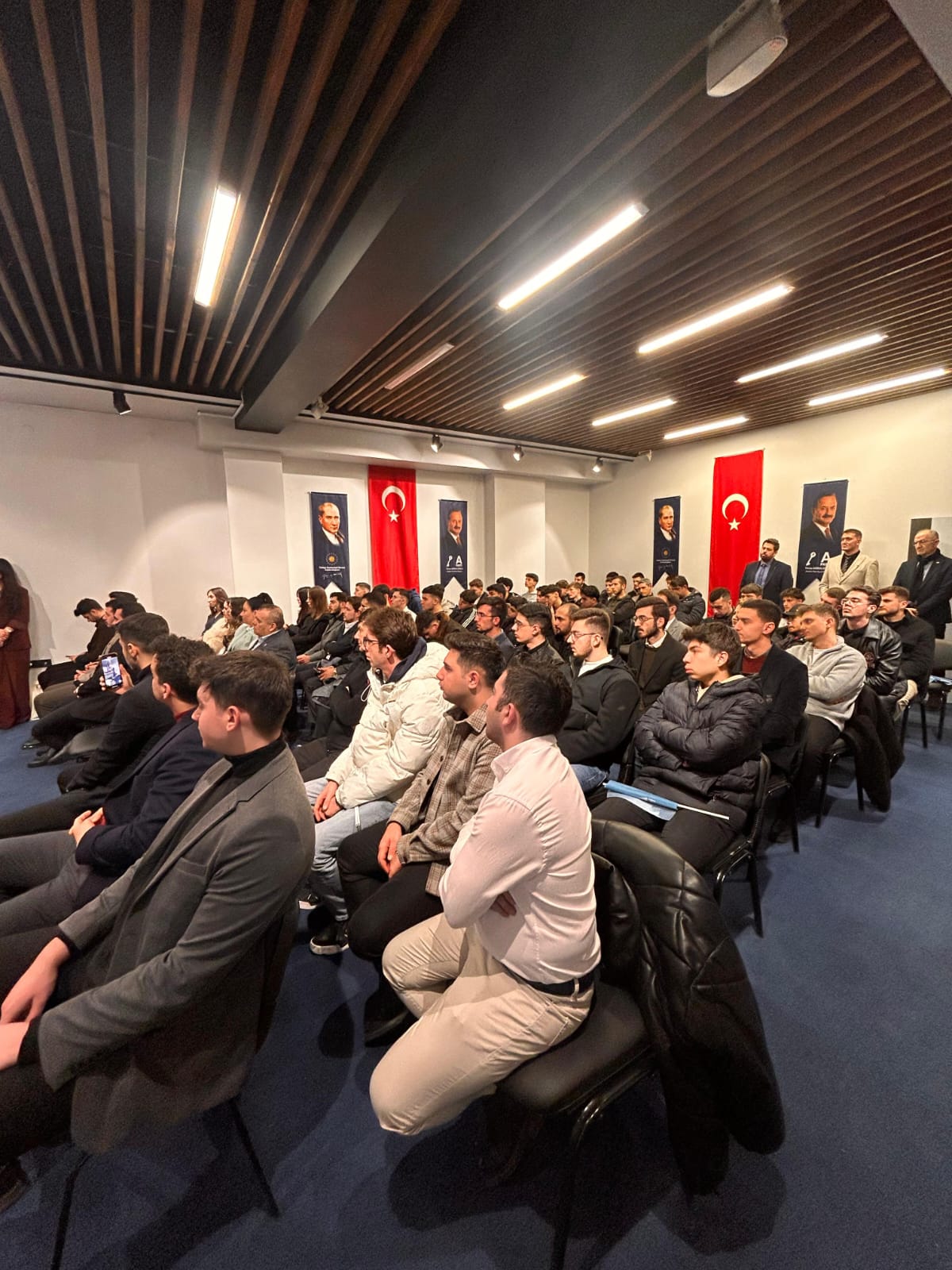 Anahtar Parti Eskişehir İl Gençlik Kolları, Geleceğe Dair Mesajlar Verdi (3)