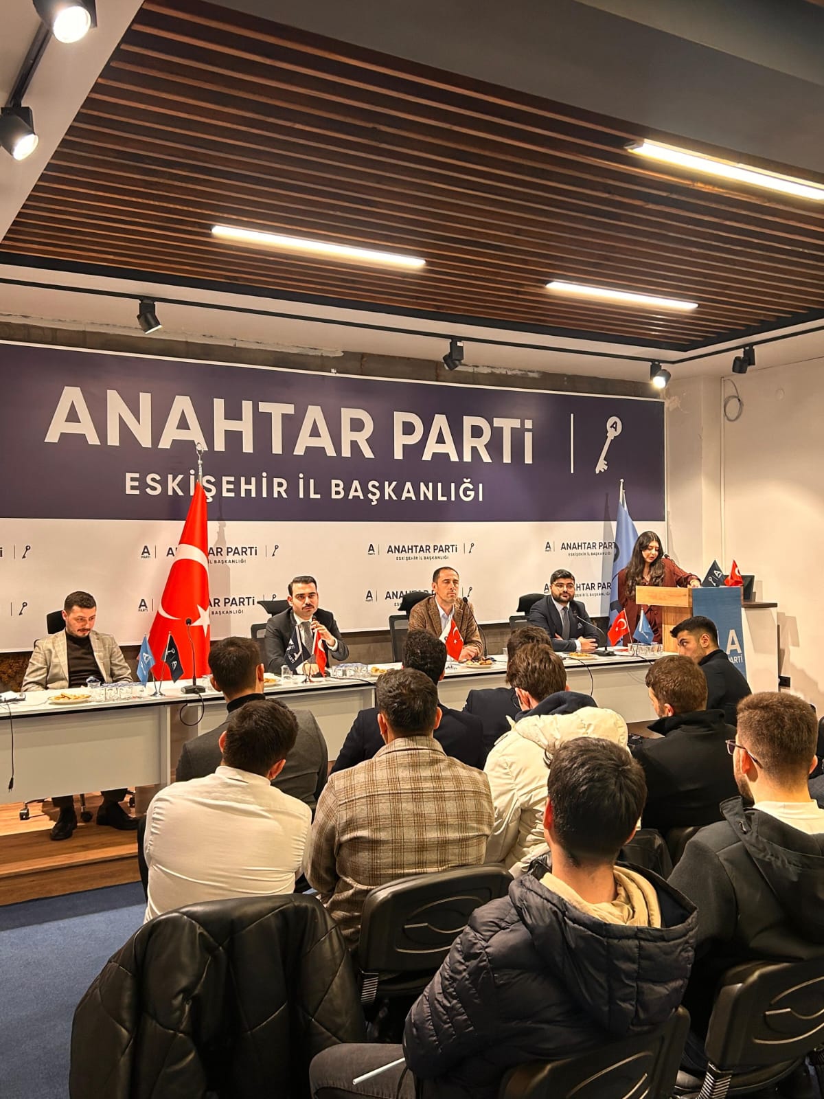 Anahtar Parti Eskişehir İl Gençlik Kolları, Geleceğe Dair Mesajlar Verdi (4)