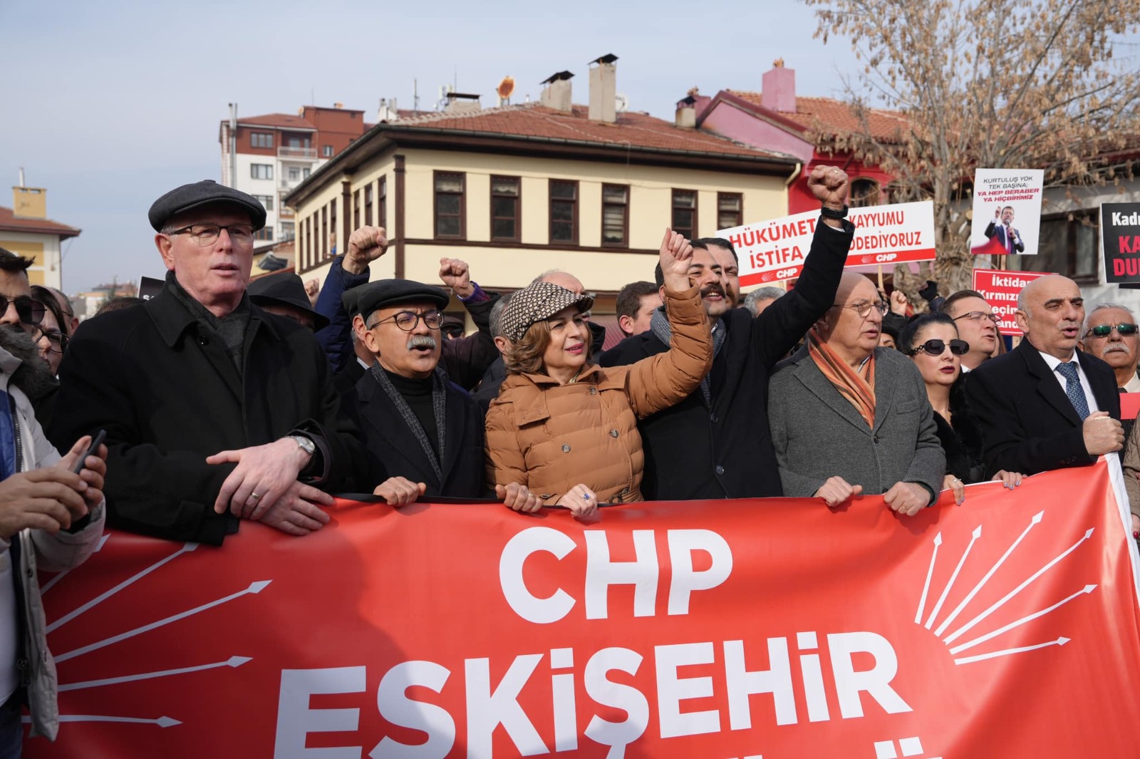 Chp Eskişehir’den Iktidara Kırmızı Kart Gösterdi, Erken Seçim Çağrısı Yaptı (3)