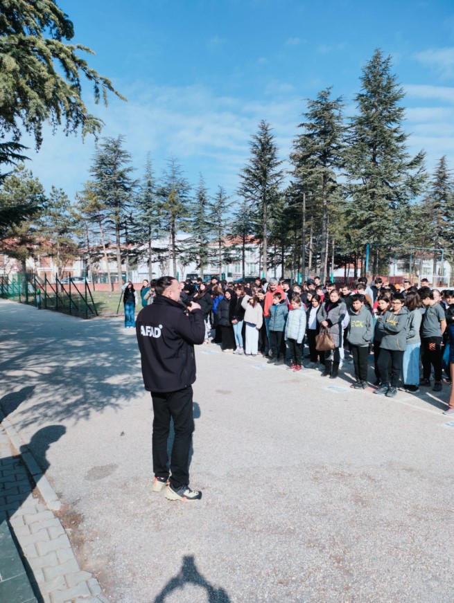 Eskişehir'de Öğrenciler Afet Ve Yangın Bilinci Eğitimi Aldı (2)