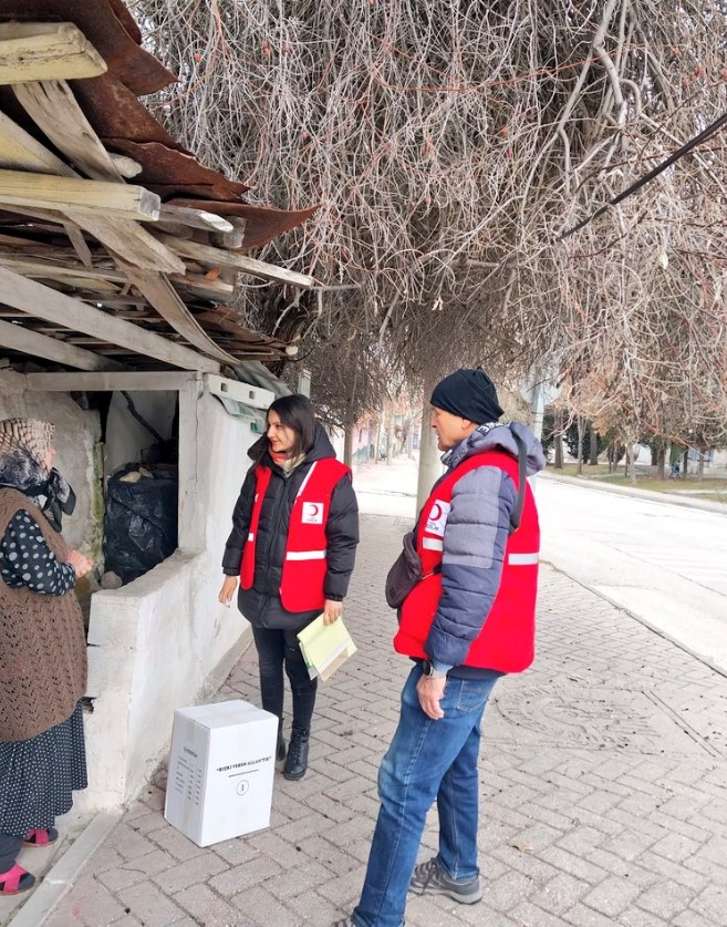 Kızılay Eskişehir Yardım-3