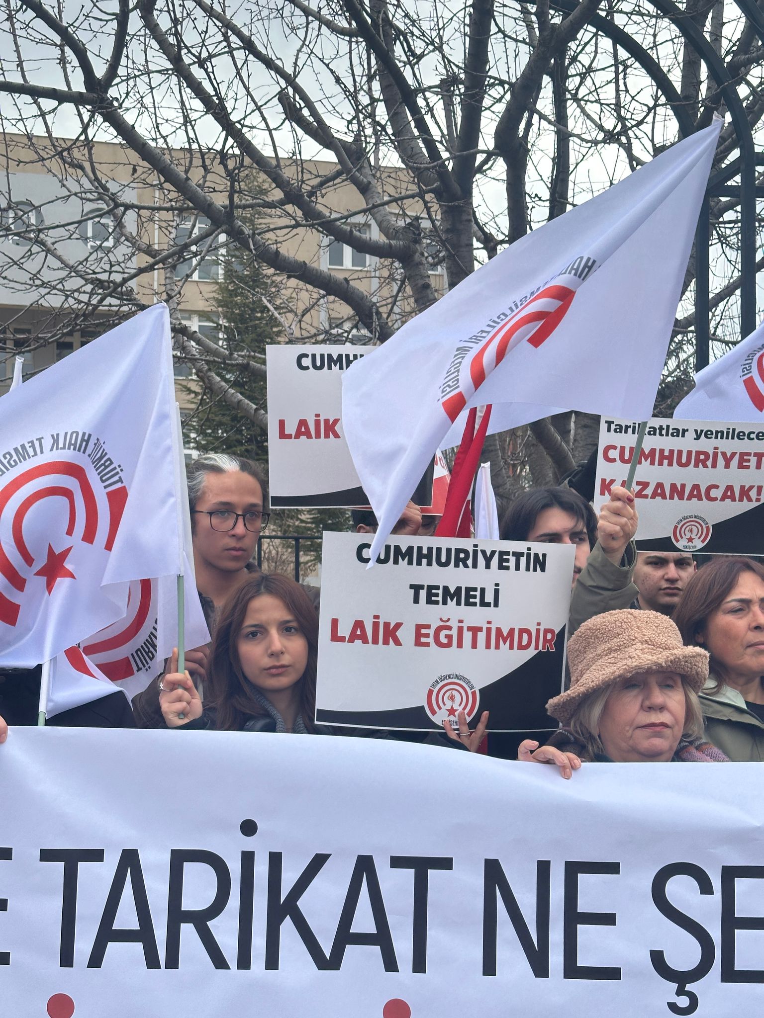 Türkiye Halk Temsilcileri Meclisi'nden Laik Eğitim Ve Cumhuriyet Vurgusu (2)