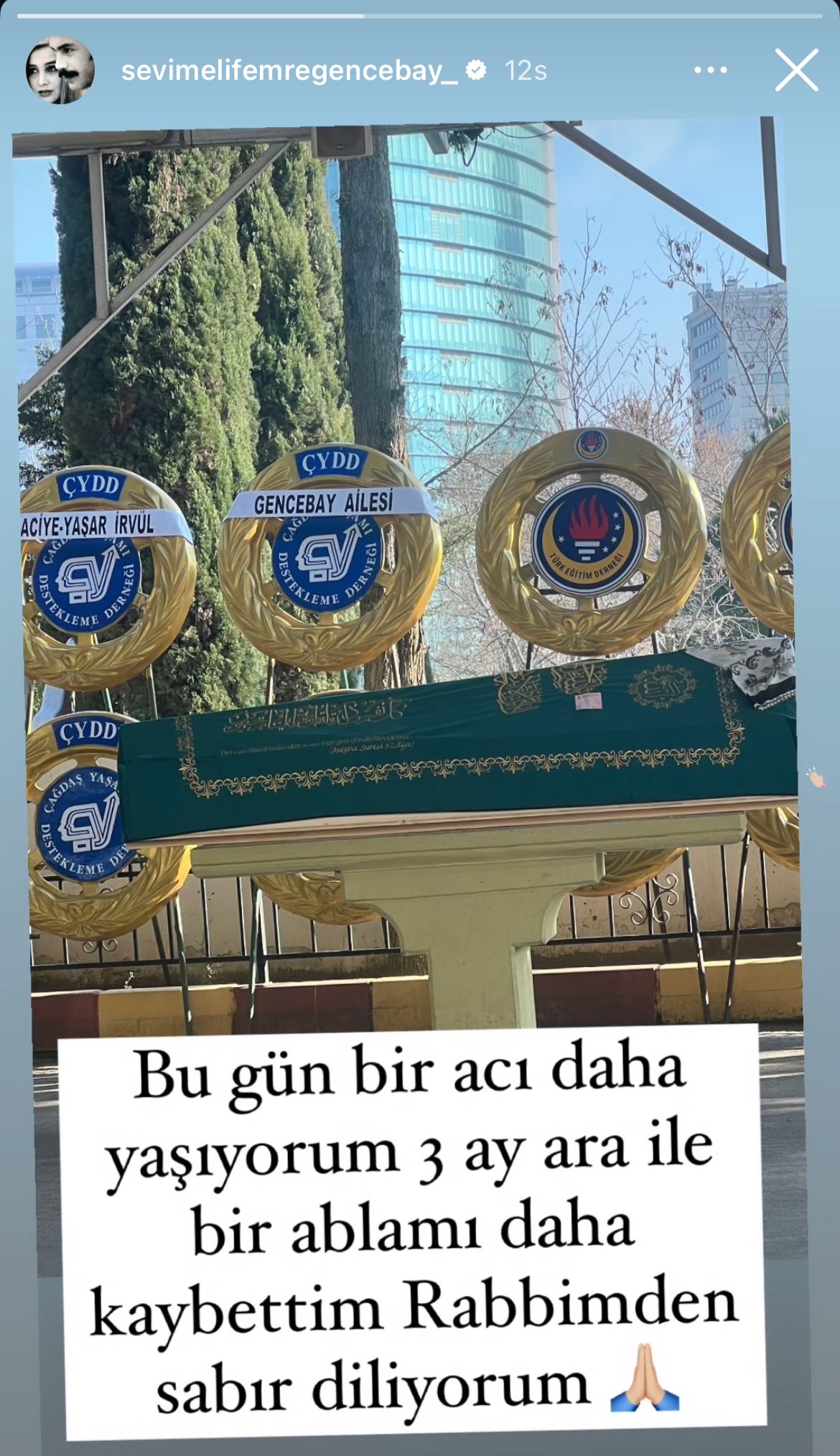 Usta Sanatçı Orhan Gencebay'ın Eşi Sevim Emre'nin Acı Günü