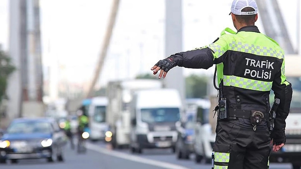 Trafik Polisi 5-2