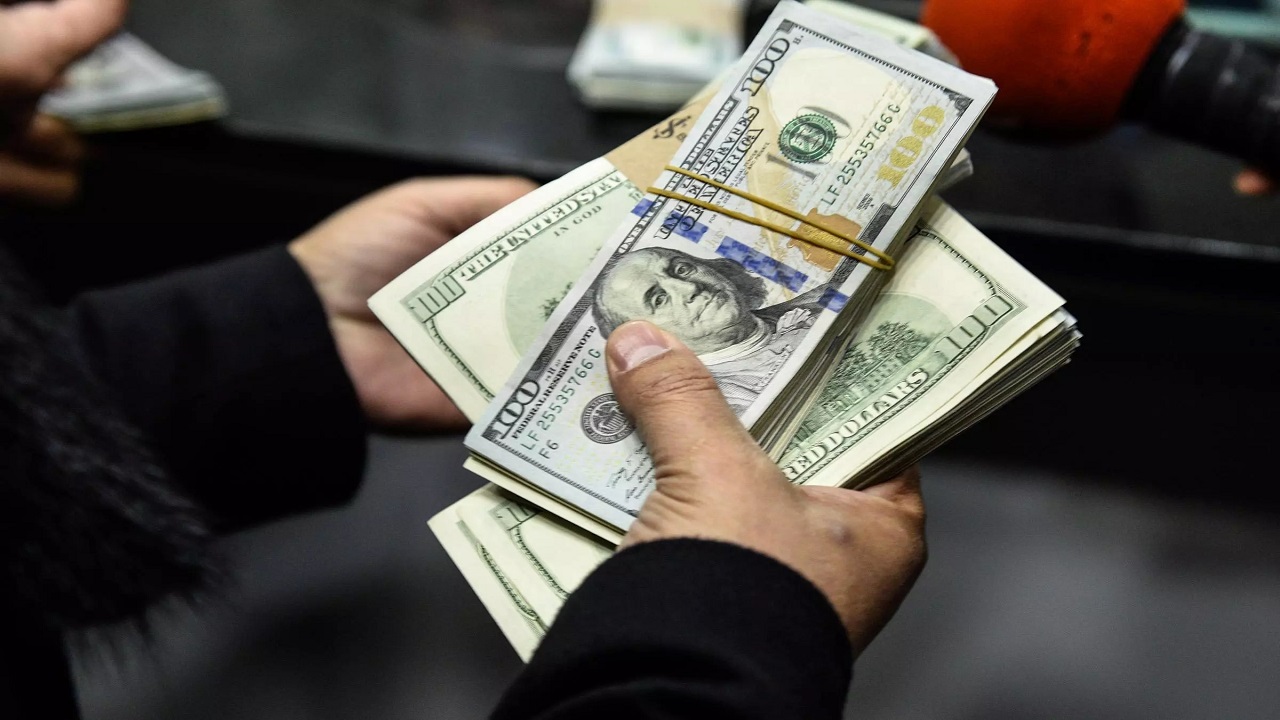 Dolar 33-1