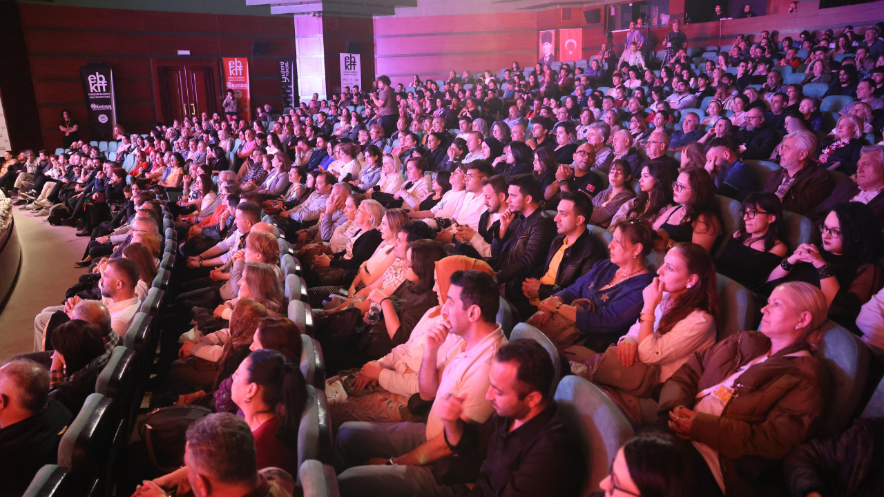 Eskişehir Bağımsız Kısa Film Festivali'nde Ödüller Sahiplerini Buldu1