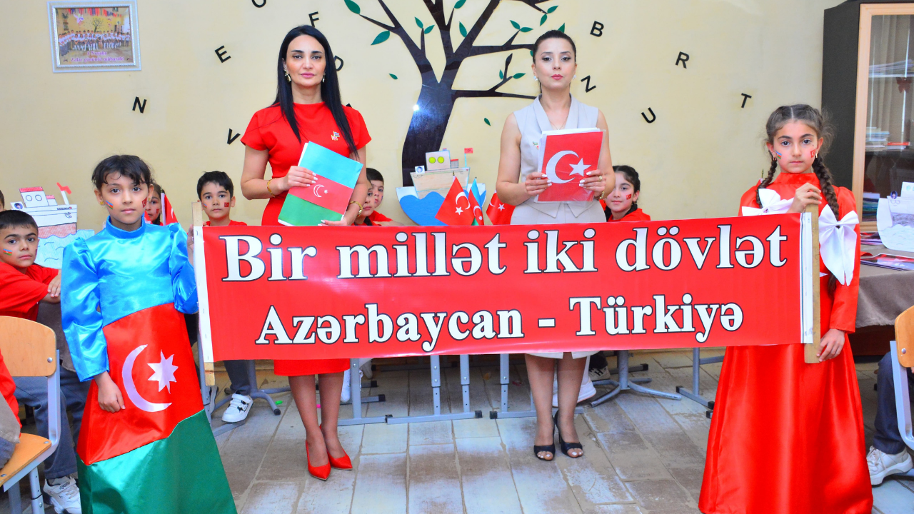 Eskişehir'de Öğrenciler Kardeşlik Ve İstiklal Haftası'nı Kutlandı (1)