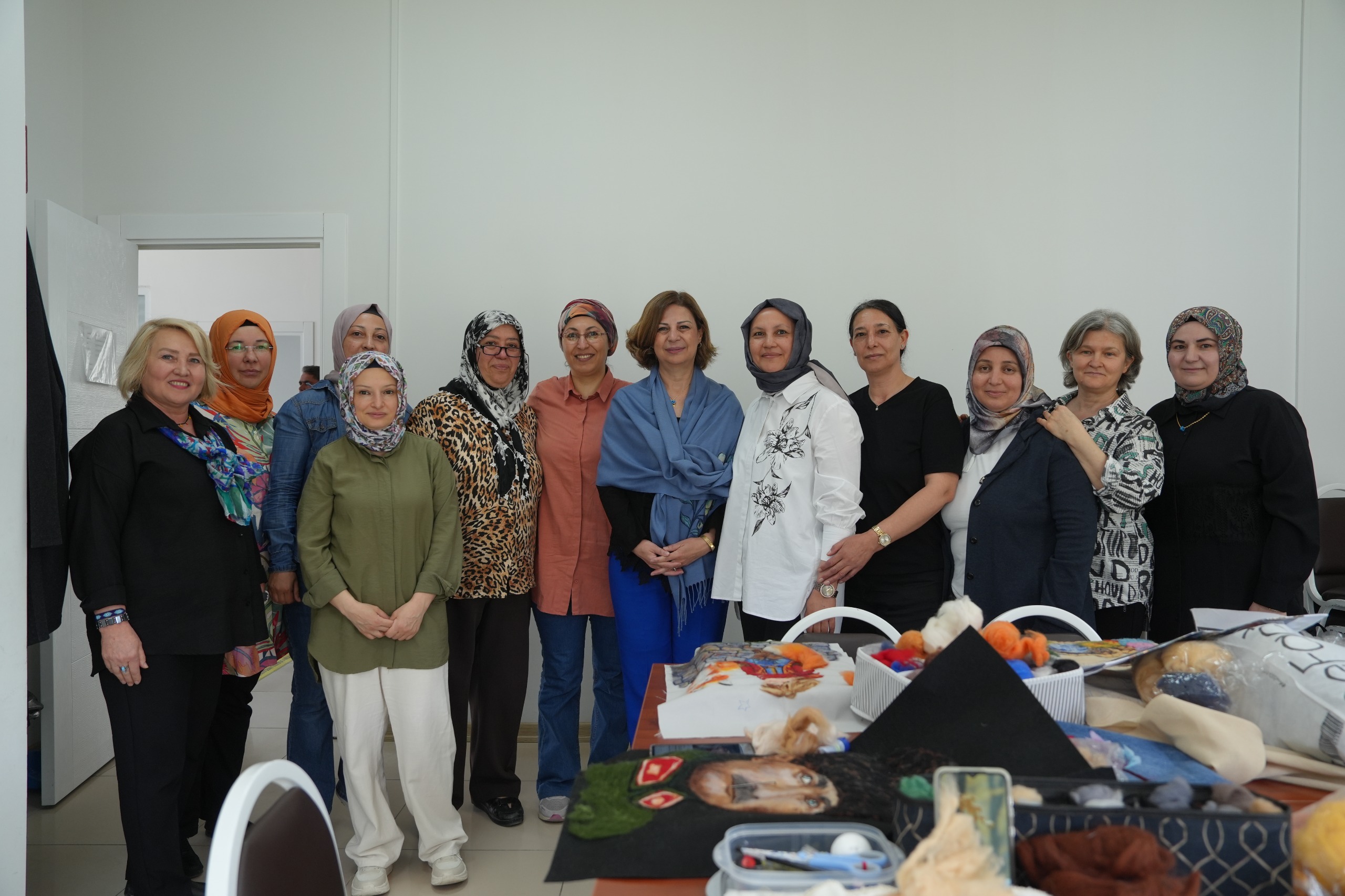 “Esmek Hemşehri̇leri̇mi̇zi̇n Hayatina Dokunuyor” (15)