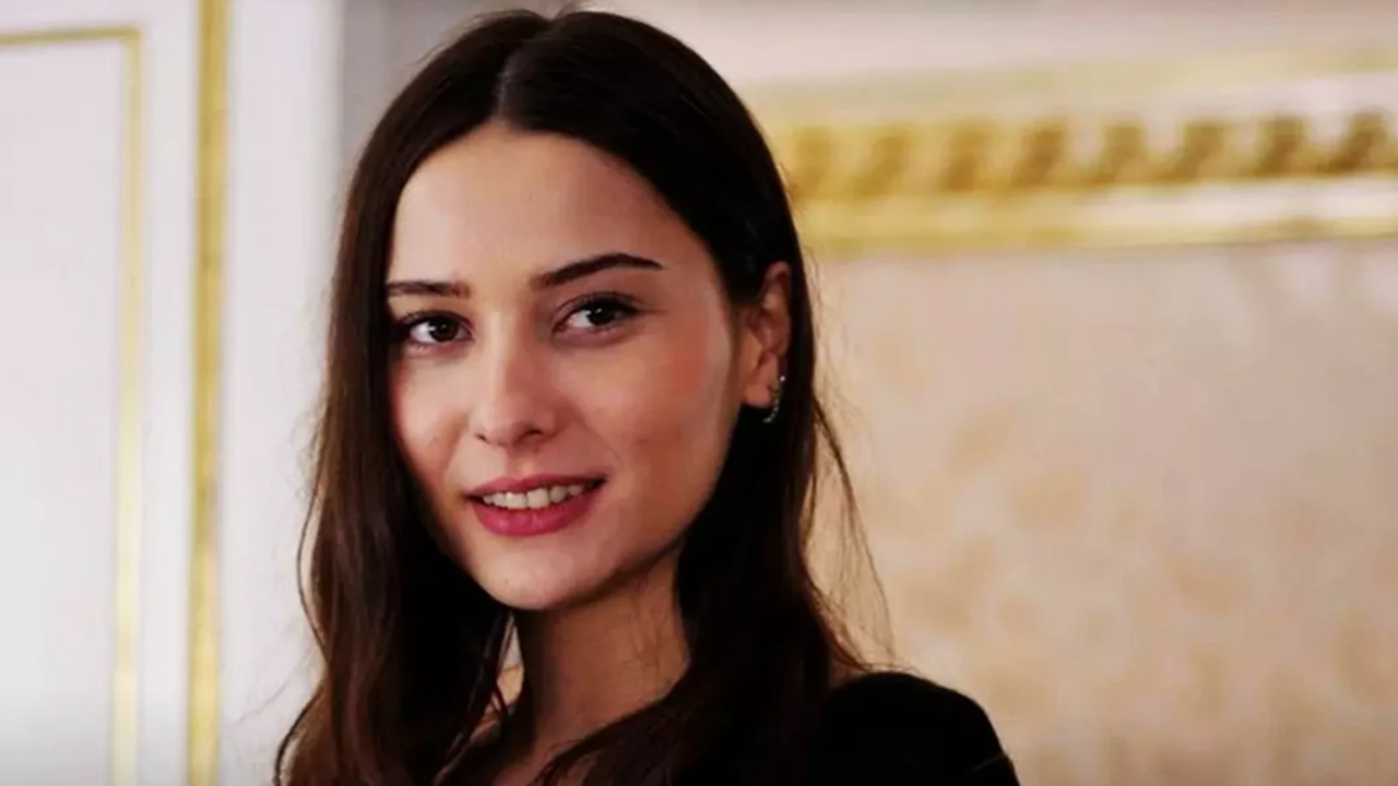 Hudutsuz Sevda'da Flaş Gelişme! O Da Diziye Veda Ediyor