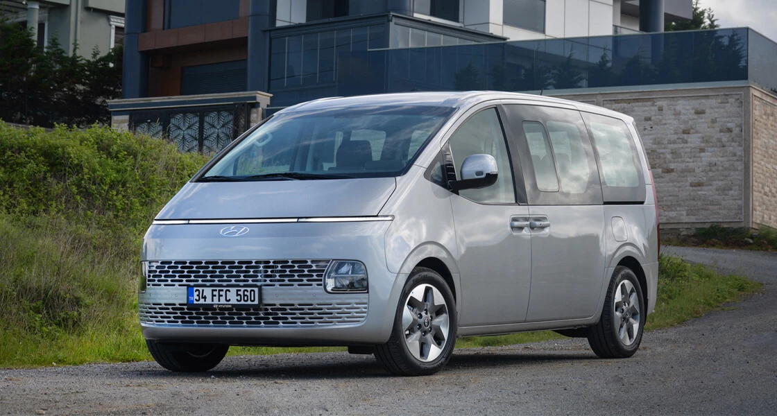 Hyundai Staria