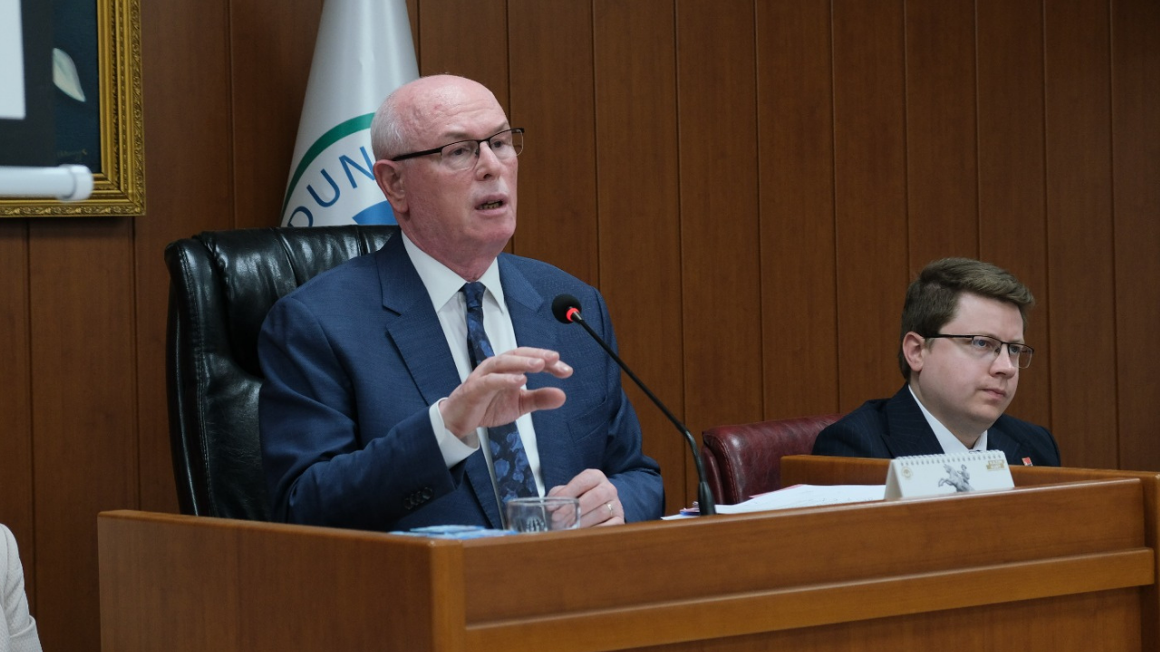 Kazım Kurt “Belediye Chp’li Olunca Devlet Diyor Ki, Sen Gavurun Belediyesisin”