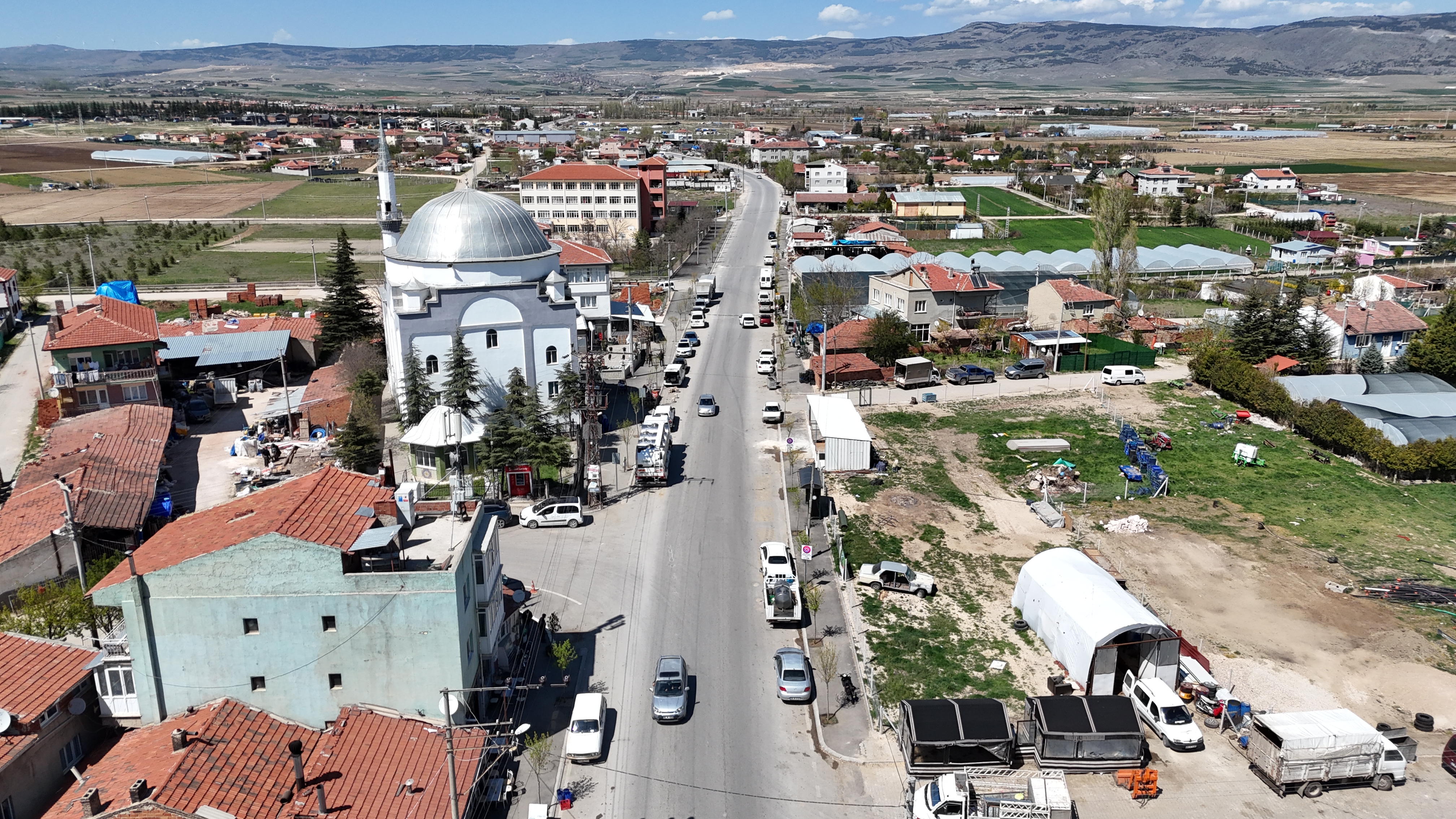 Yeni̇ Bulvarlar Trafi̇ğe Nefes Oldu (2)