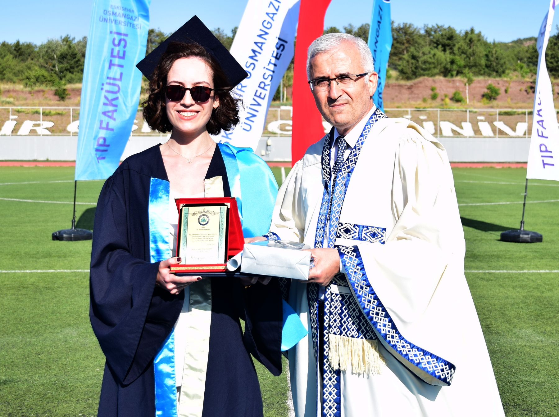 Dr. Zeynep Çanolu Prof. Dr. Kamil Çolak