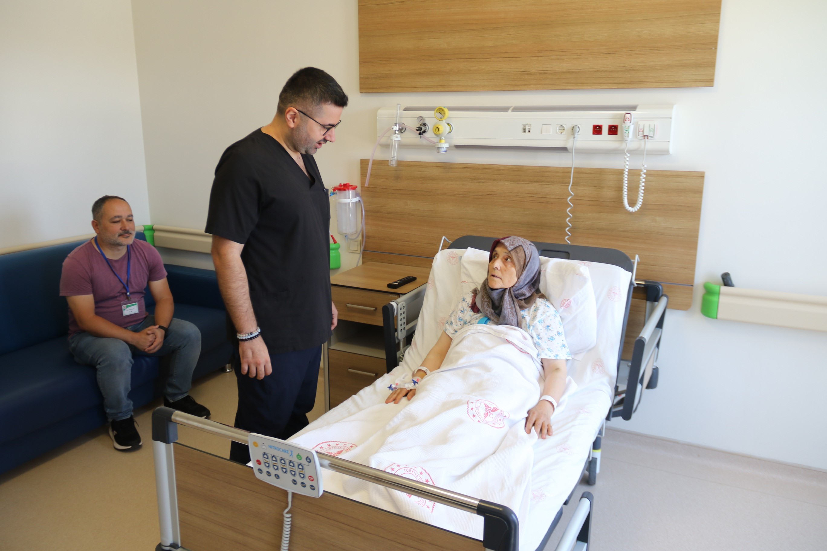 Eskişehir'de Bir Ilk! Yeni Yöntemle Sağlığına Kavuştu (1)