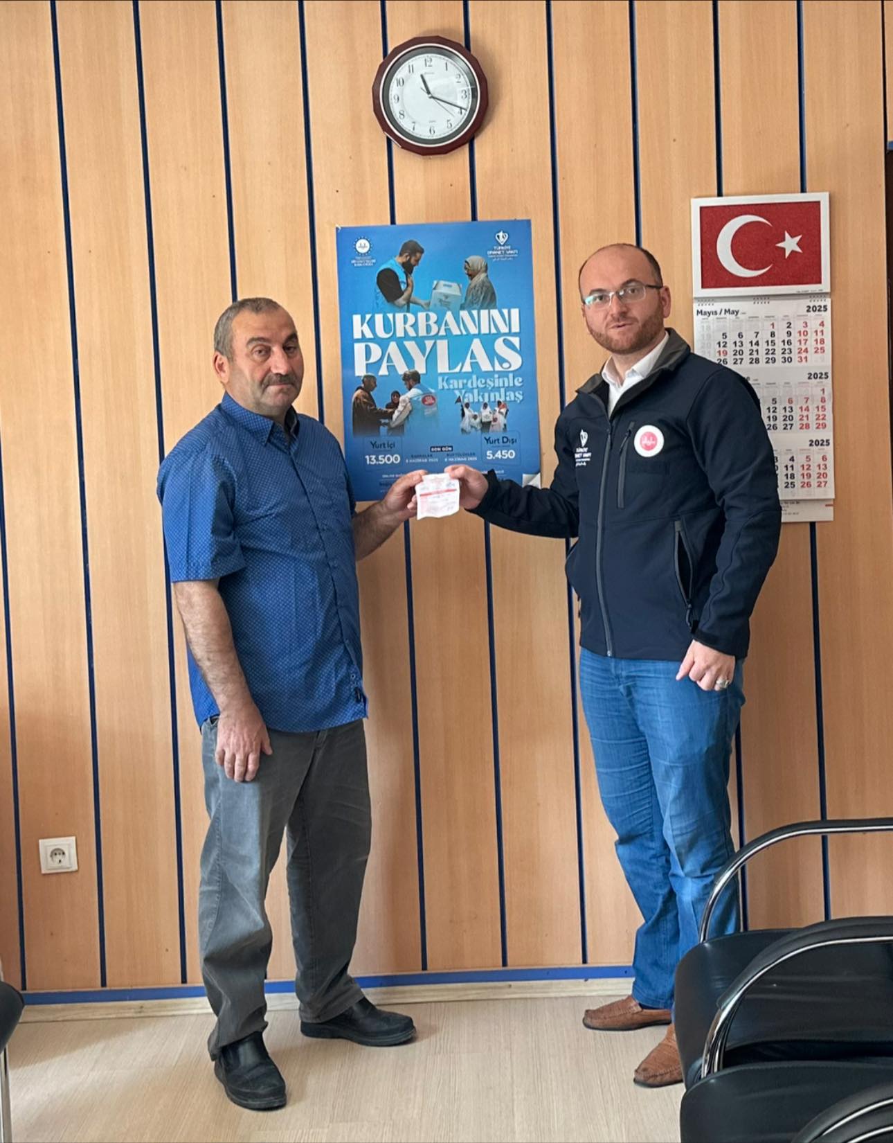 Mahmudiye İlçe Müftülüğü’nden Anlamlı Kurban Bağışı