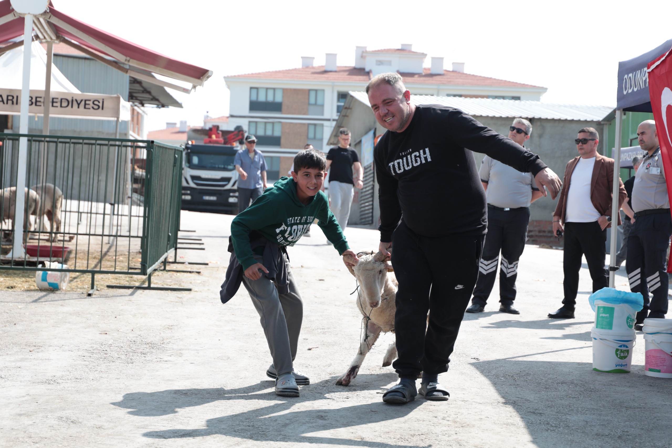Odunpazarı Belediyesi’nden Ücretsiz Ve Hijyenik Kurban Kesim Hizmeti (3) (1)