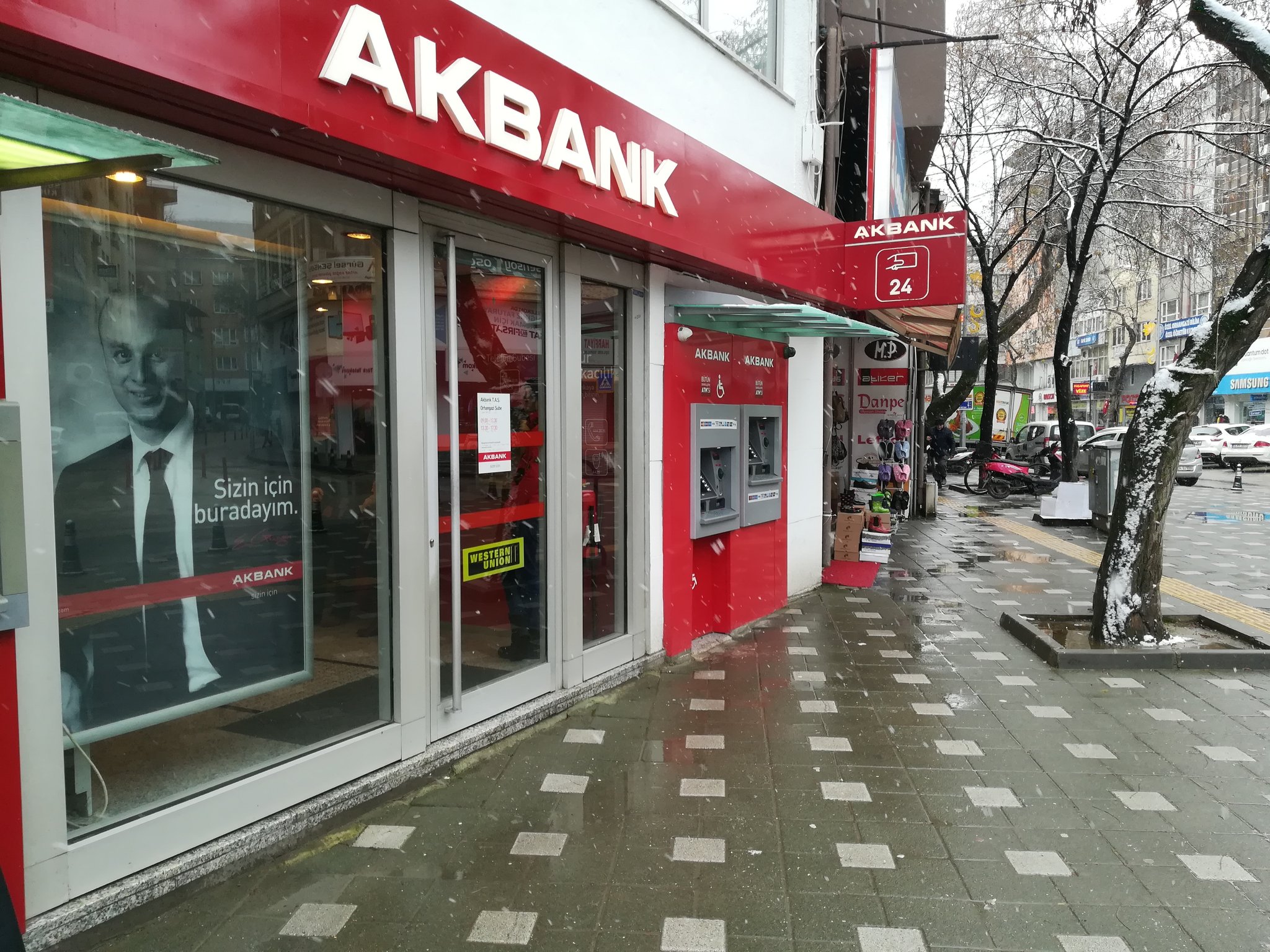 Akbank 3-2