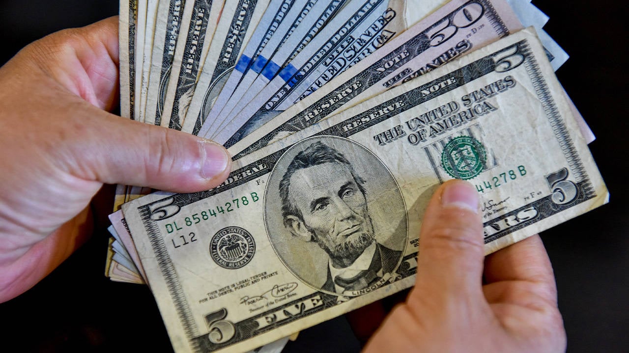 Dolar 25-2