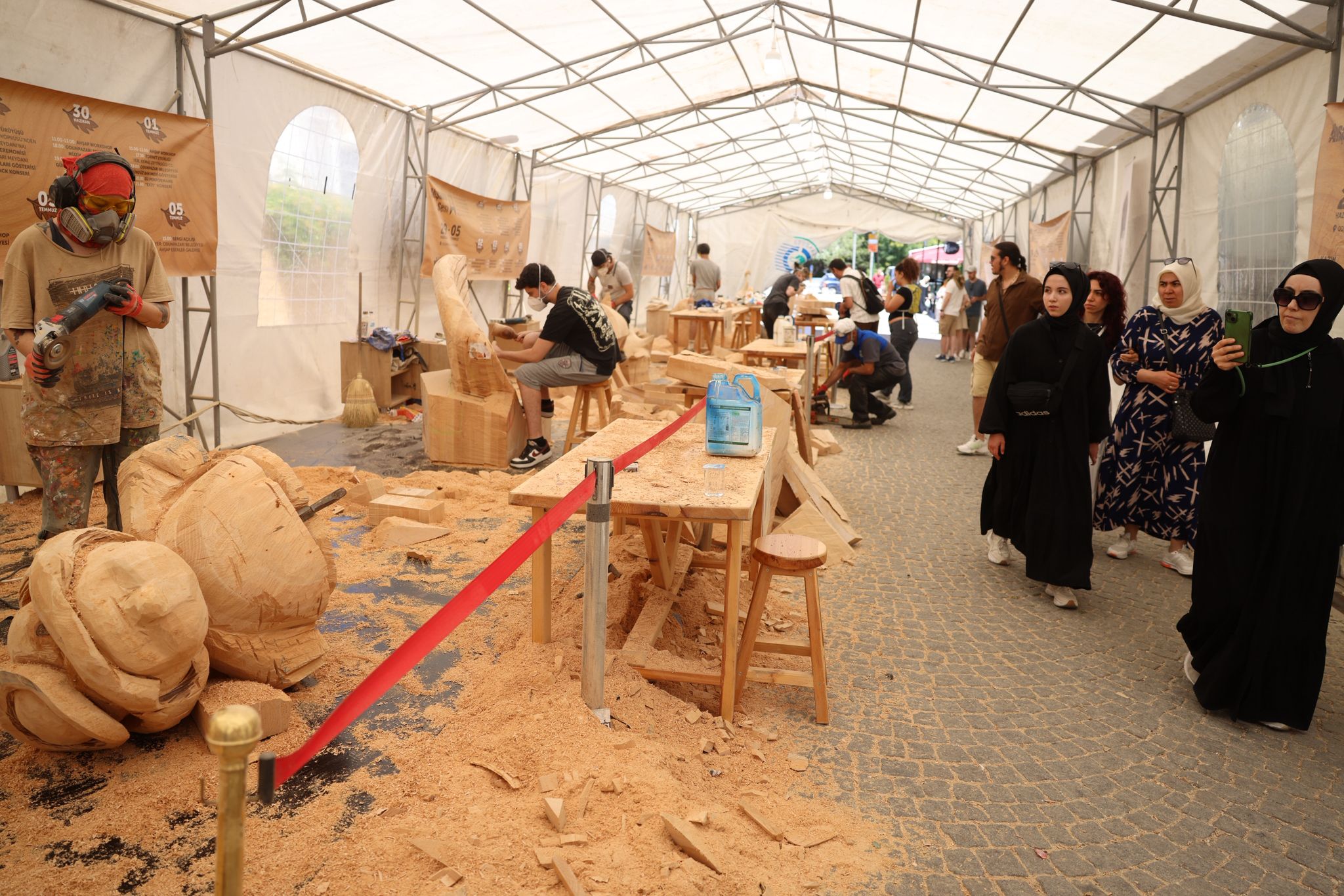 Odunpazarı’nda Ahşap Heykel Festivali Devam Ediyor (16)