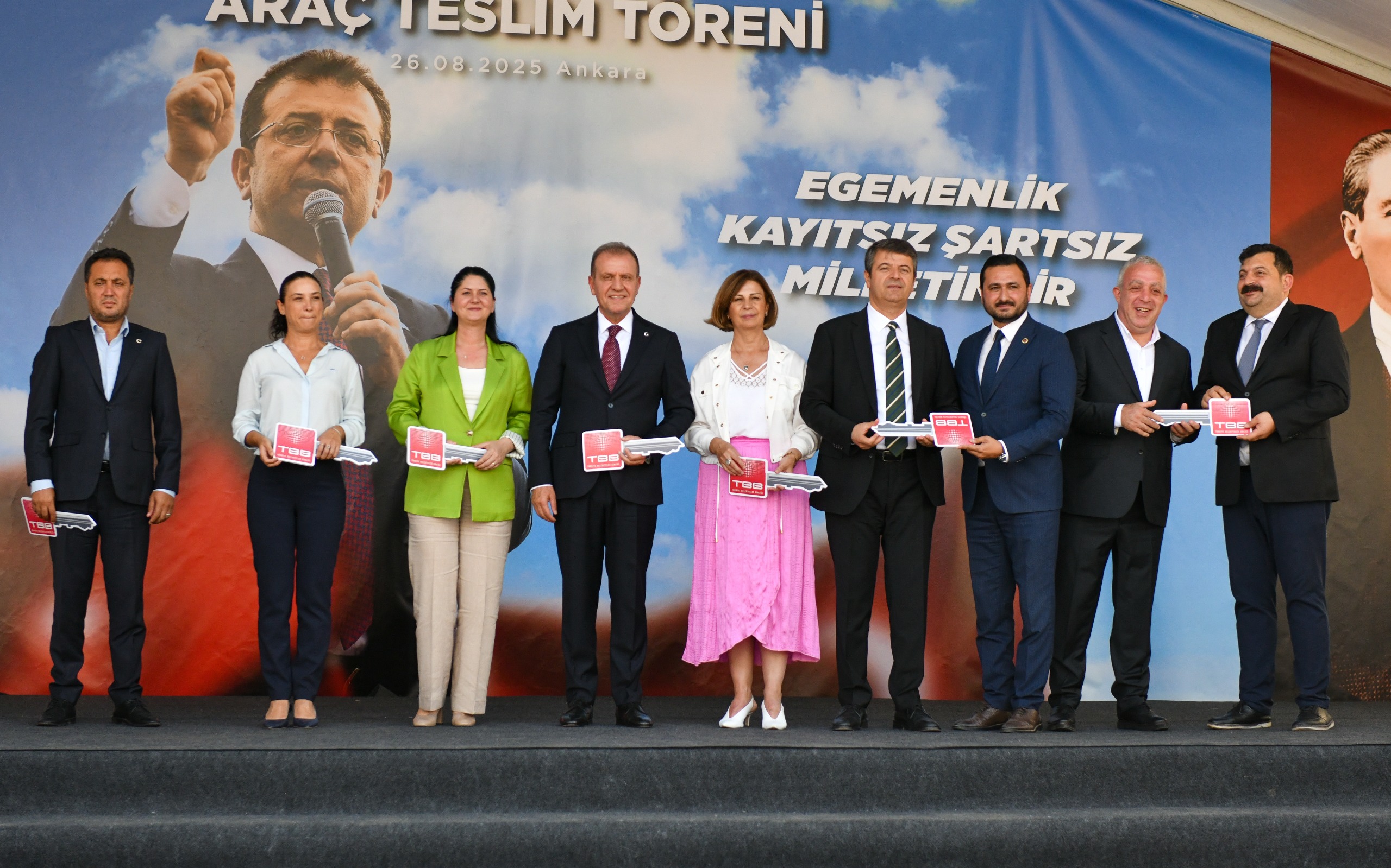 Başkan Ünlüce Araç Tesli̇m Töreni̇ne Katildi (7)