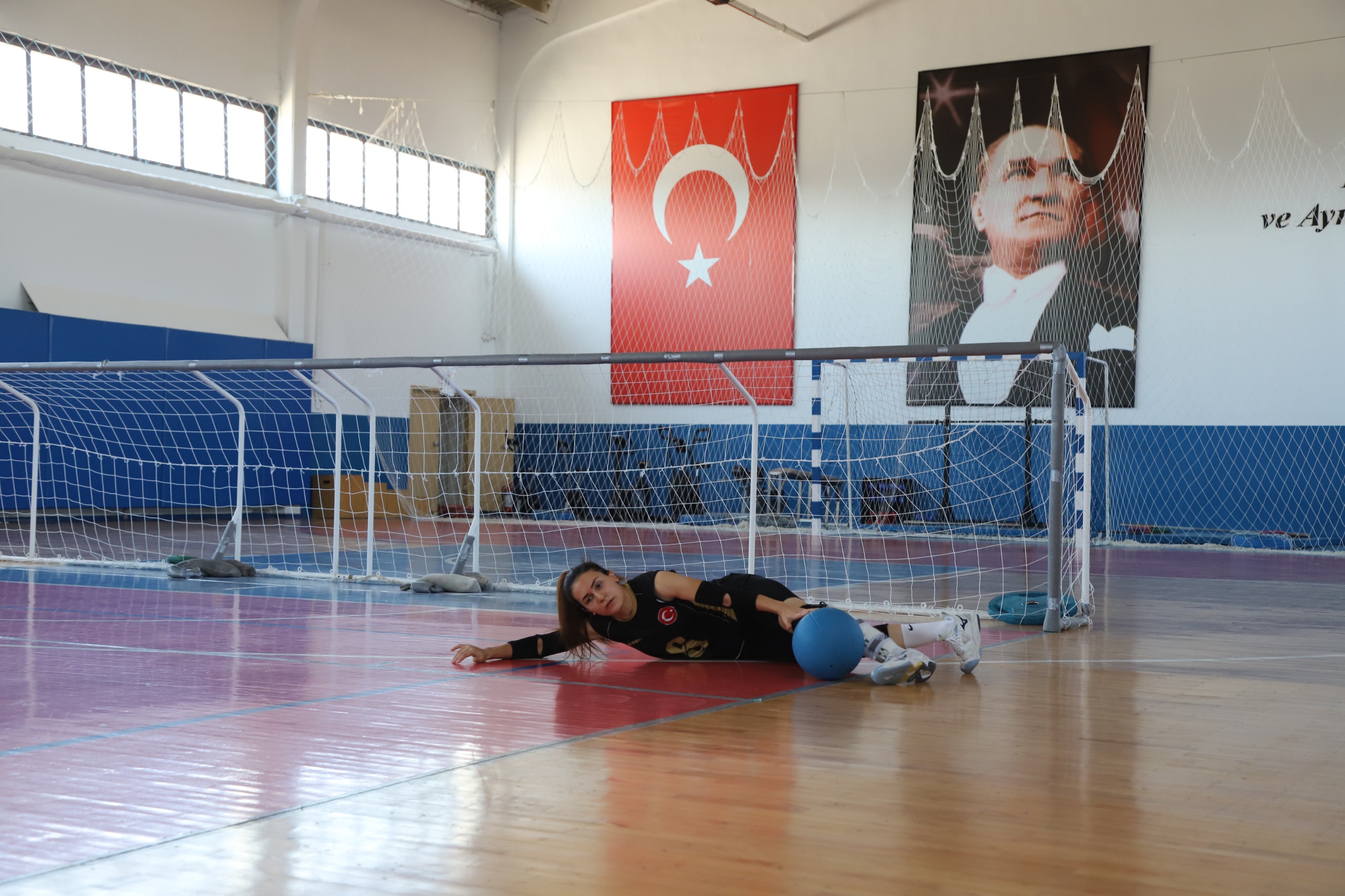 Goalball Kadin Mi̇lli̇ Takimi Şampi̇yonluğa Eski̇şehi̇r’de Hazirlaniyor (2)