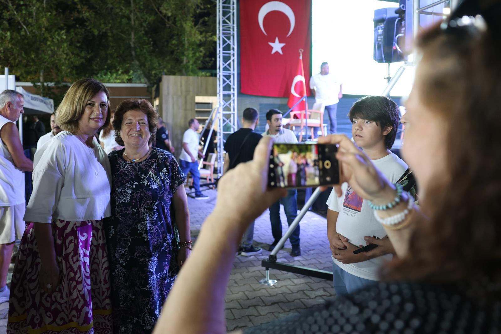 “Halkimiza Umut Olmaktan Asla Vazgeçmeyeceği̇z” (3)