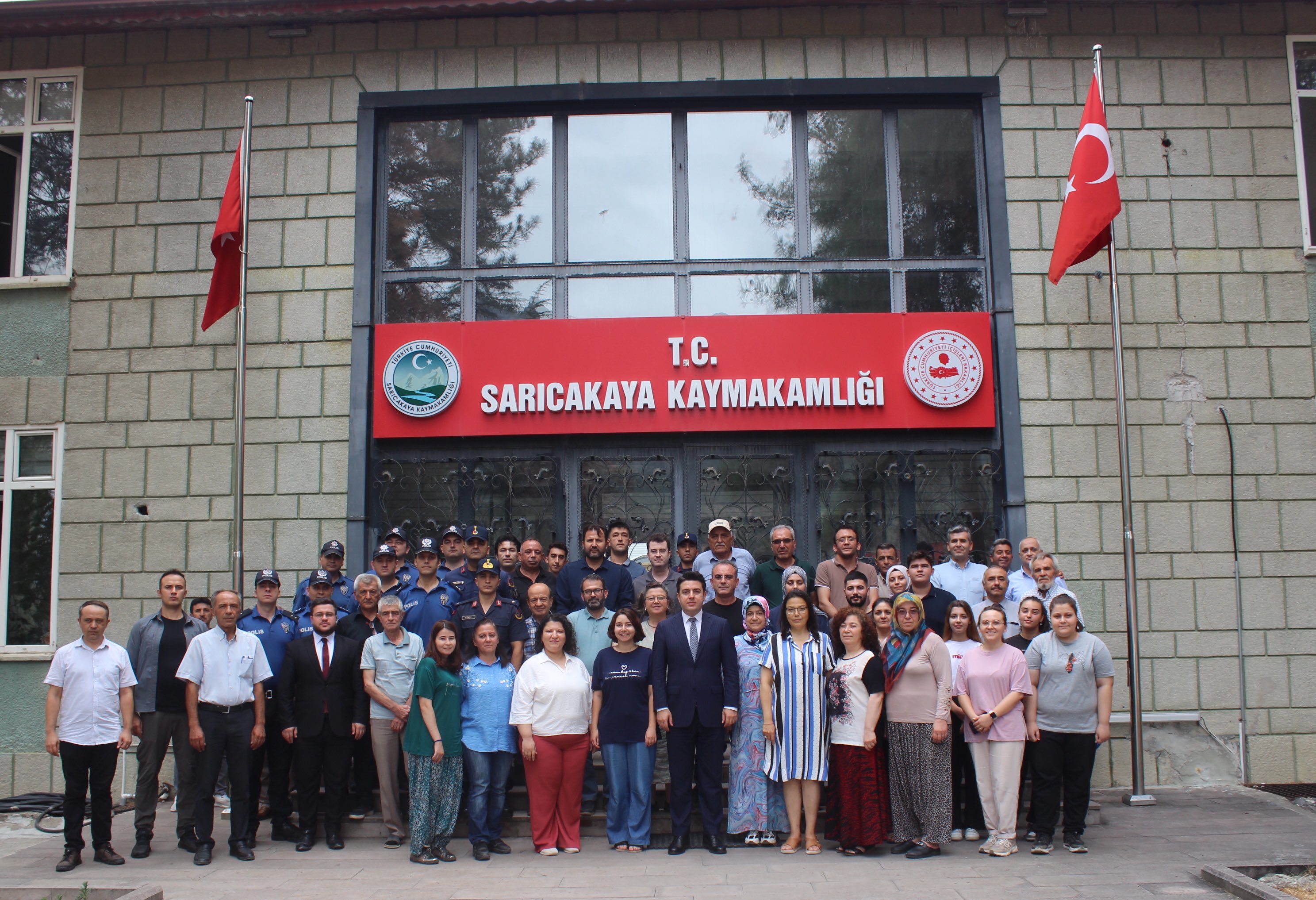 Kaymakam Tarık Orhan Vatandaşlarla Vedalaştı (1)