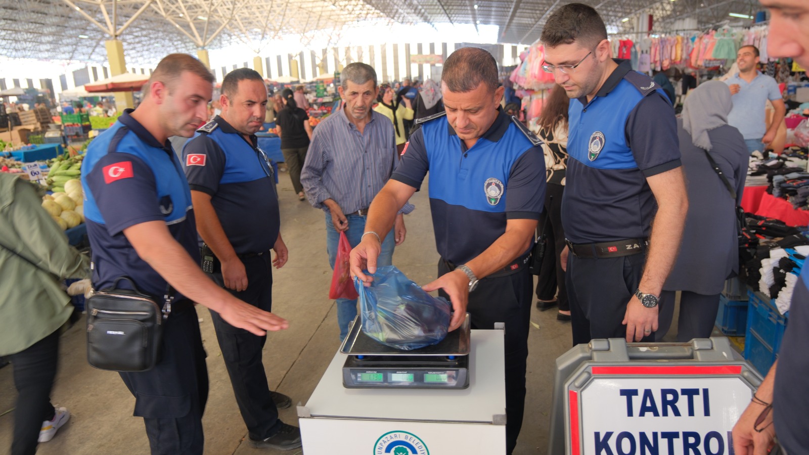 Odunpazarı Belediyesi’nden Pazarlarda Elektronik Tartı Denetimi (14)