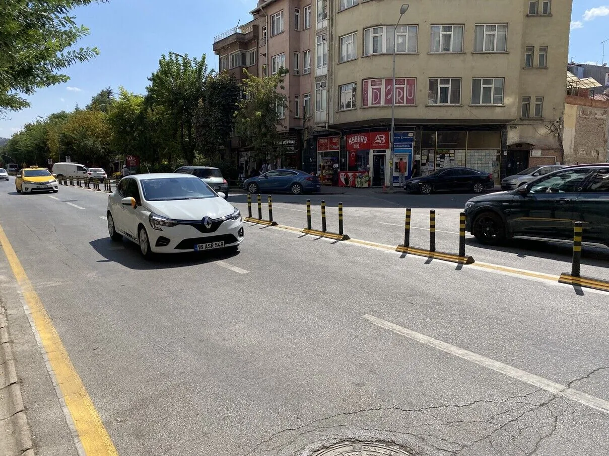Aw530635 01 1